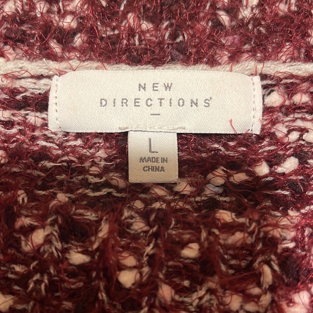 New Directions LS Large Sweater - Picture 7 of 7